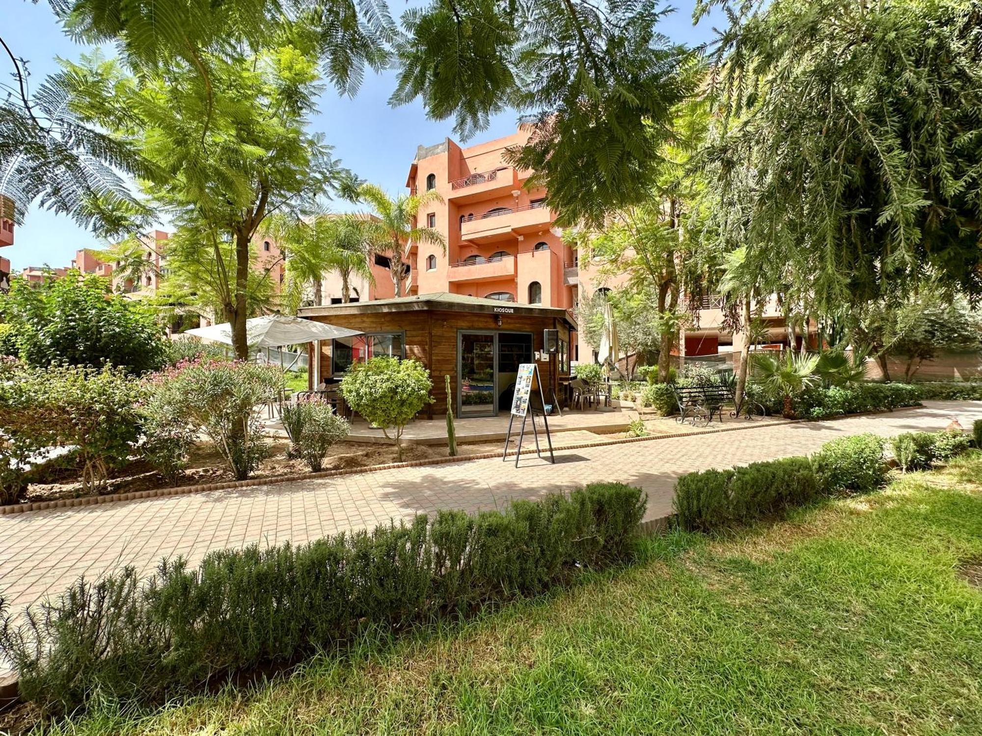 Oasis De Detente Avec Terrasse Et Vue Sur Piscine Маракеш Екстериор снимка